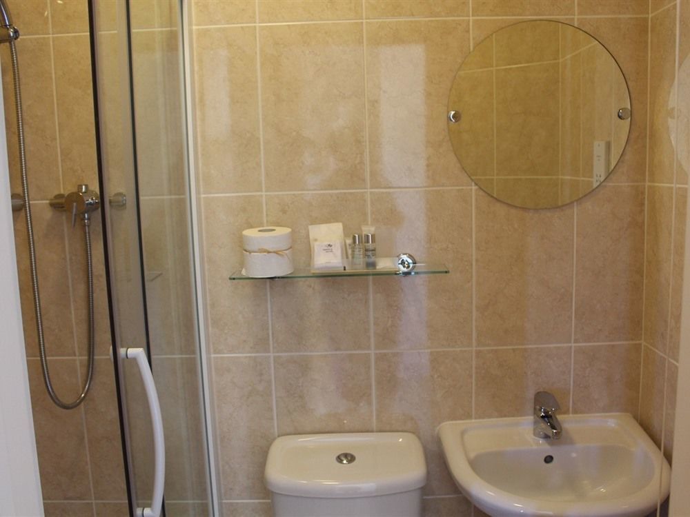 וויטני Laurels Guesthouse מראה חיצוני תמונה