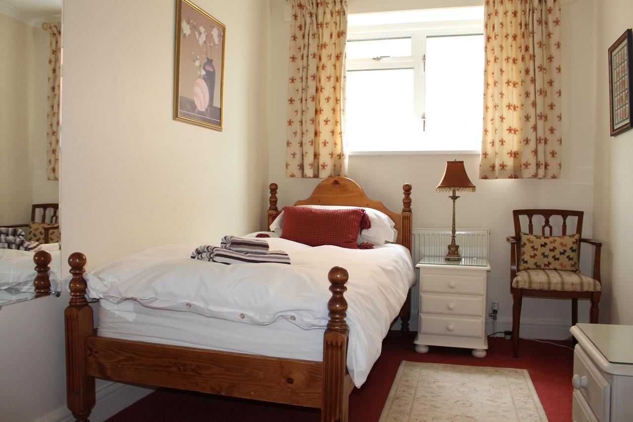 וויטני Laurels Guesthouse מראה חיצוני תמונה