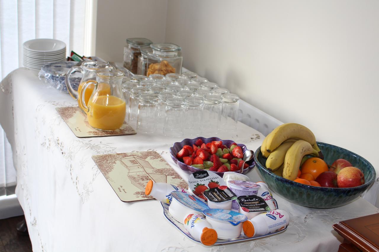 וויטני Laurels Guesthouse מראה חיצוני תמונה